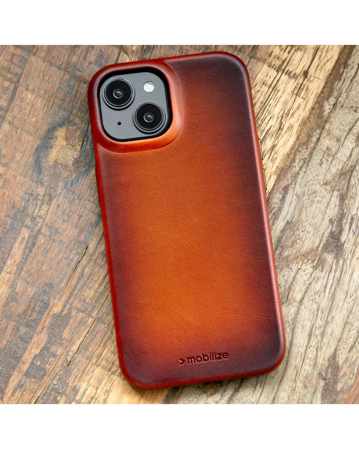 Mobilize MagSafe Compatibel Premium Leather Hoesje (Case) – Apple iPhone 17 Pro – Burned Cognac